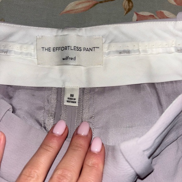 Effortless Lavender Pants - Picture 2 of 4